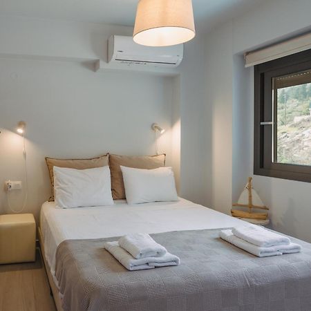 Amelia Luxury Suite Nikiana Bagian luar foto