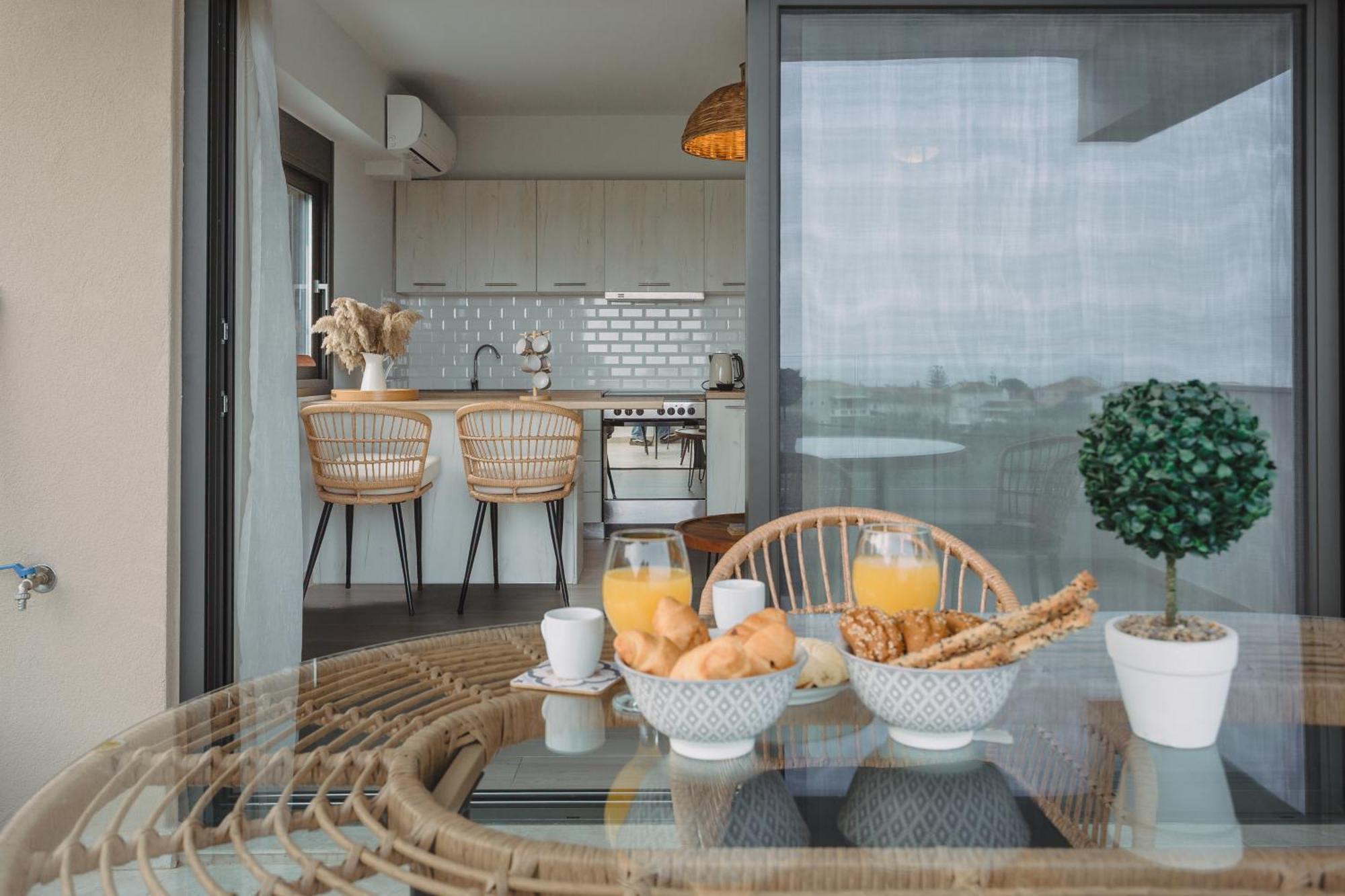 Amelia Luxury Suite Nikiana Bagian luar foto